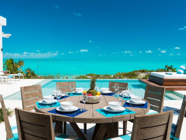 Magnificent Views, 5 Bedroom Luxury Rental