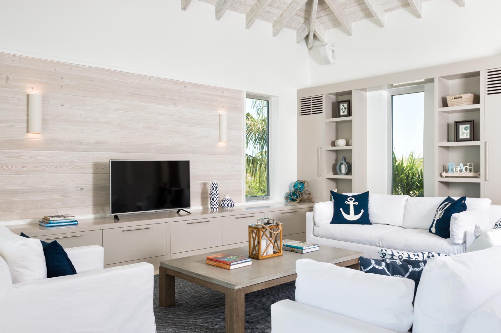 Magnificent Views, 5 Bedroom Luxury Rental