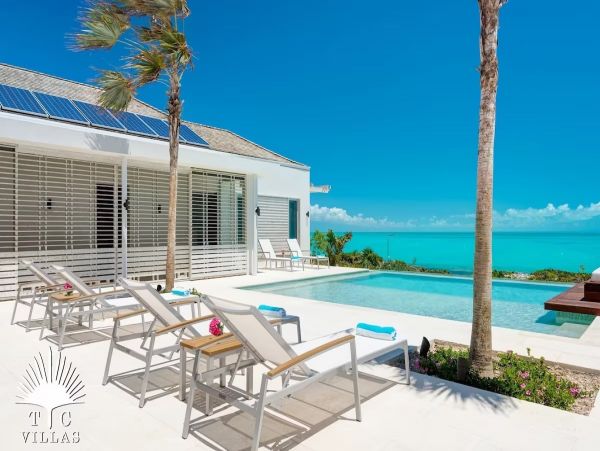 Magnificent Views, 5 Bedroom Luxury Rental