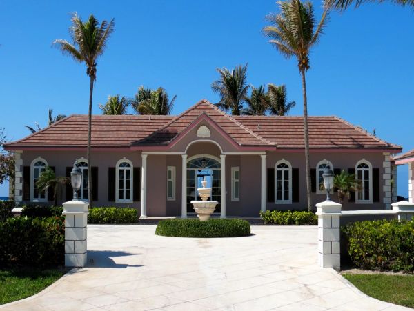Bahamas Home 983651