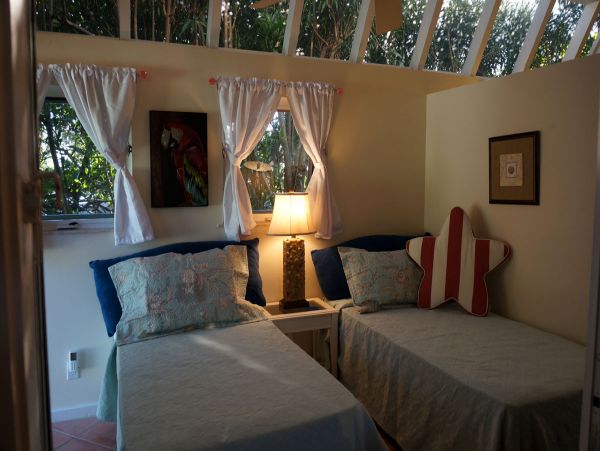 Turks And Caicos Home 983669