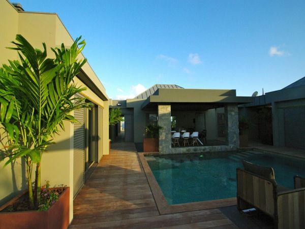 St. Barts Home 983671
