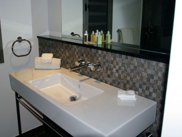 St. Barts Home 983671