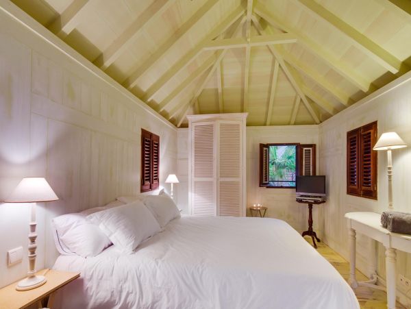 St. Barts Home 983677