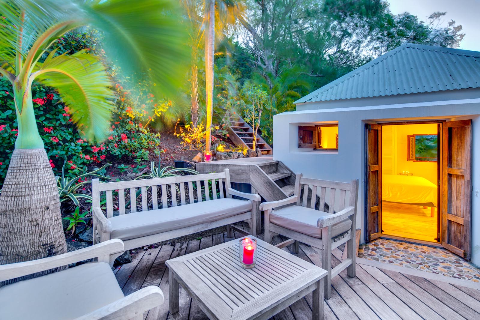 St. Barts Home 983677