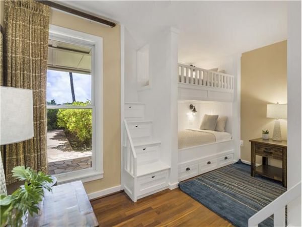 On Beach Oahu Vacation Condo Three Bedroom