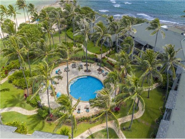 On Beach Oahu Vacation Condo Three Bedroom