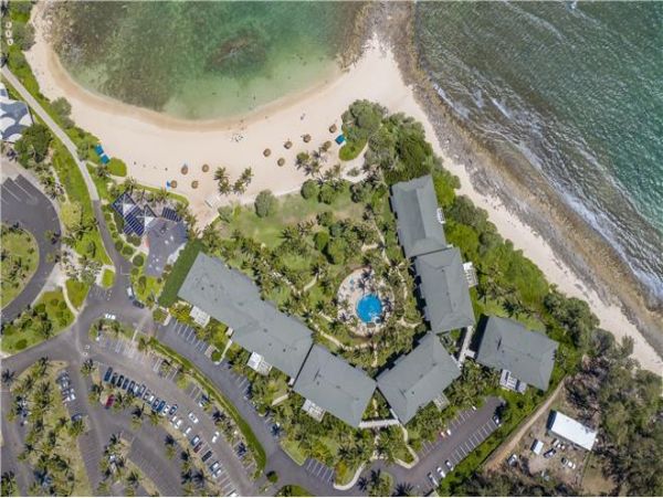 On Beach Oahu Vacation Condo Three Bedroom