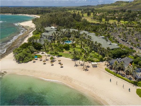 On Beach Oahu Vacation Condo Three Bedroom