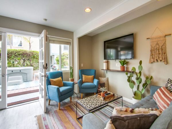 San Diego Vacation Home Five Bedroom with Spa