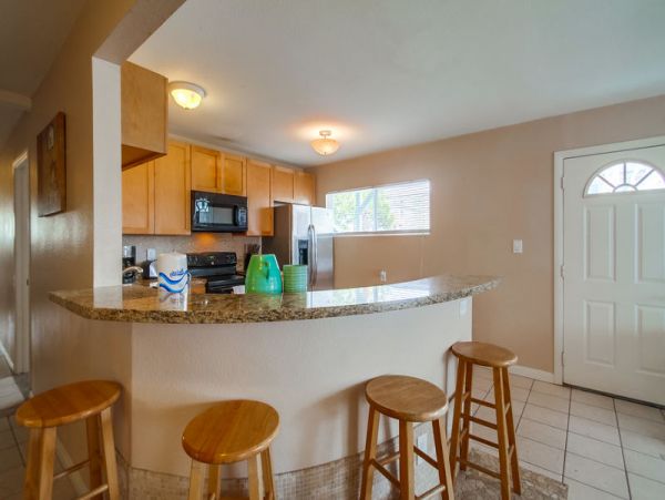 Mission Beach And Pacific Beach Condo 983716