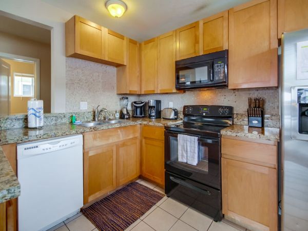 Mission Beach And Pacific Beach Condo 983716