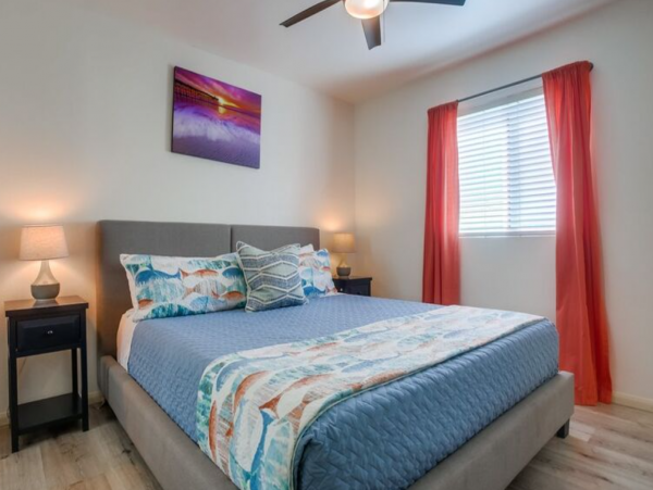 Two Units in San Diego with 5 Bedrooms Sleeps 14 Guests