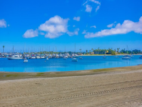 Two Units in San Diego with 5 Bedrooms Sleeps 14 Guests