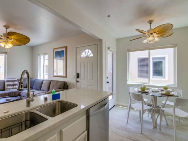 Mission Beach And Pacific Beach Condo 983728