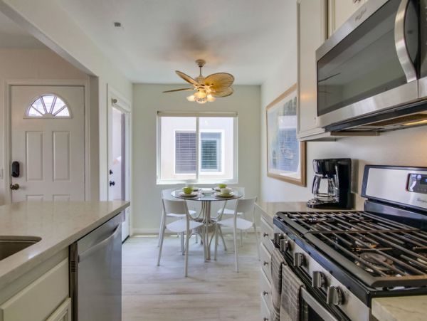 Mission Beach And Pacific Beach Condo 983728