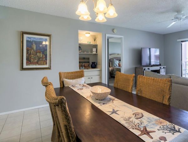 Three Bedroom Condo Gulf Front Vacation Rental