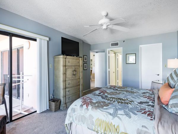 Three Bedroom Condo Gulf Front Vacation Rental