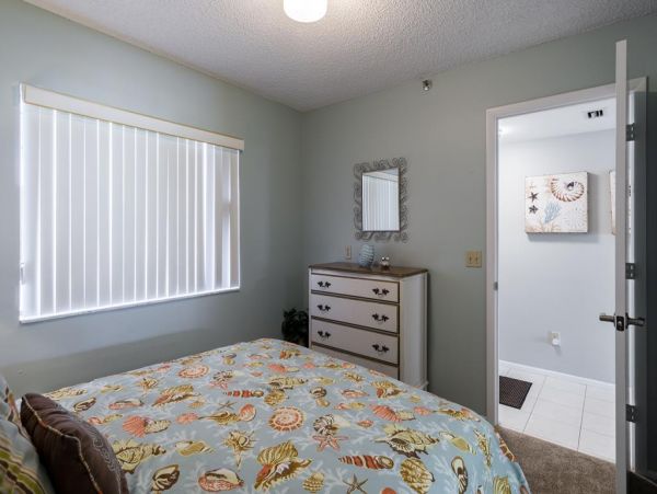 Three Bedroom Condo Gulf Front Vacation Rental