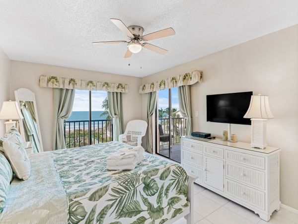 Gulf Front Indian Rocks Vacation Condo