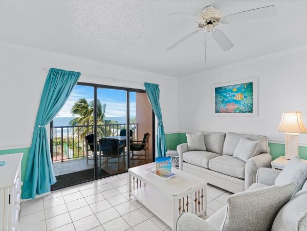 Gulf Front Indian Rocks Vacation Condo
