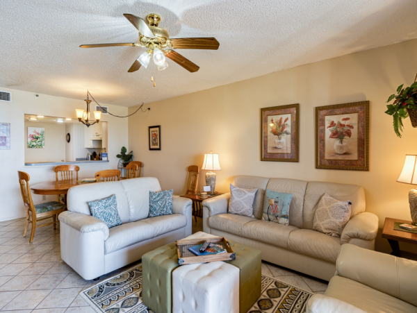 Ocean Front 3 Bedroom Condo Sleeps 6 Guests