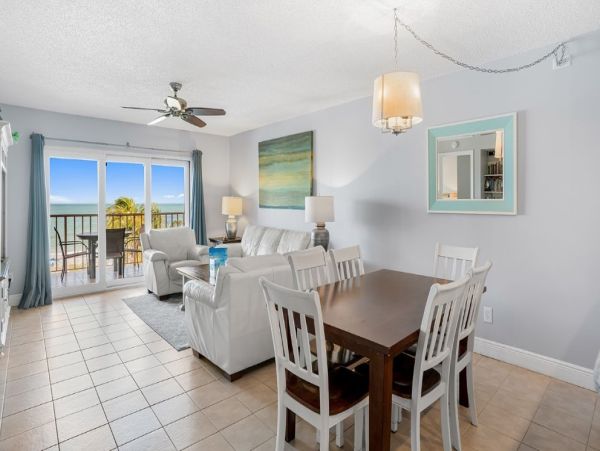 Indian Rocks Three Bedroom Gulf Front Vacation Condo