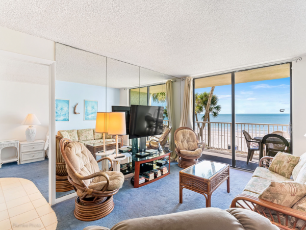 Indian Shores 3 Bedroom Vacation Condo Right on the Beach Great Views