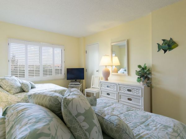 Indian Shores Ai Condo 983752