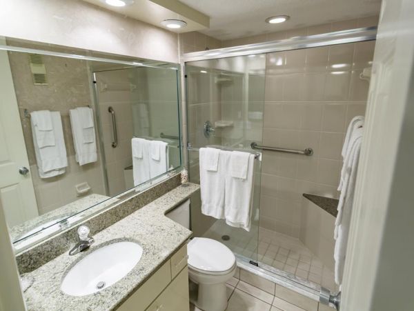 Relax in a Luxurious Vacation Rental in Indian Shores