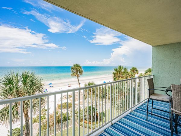 Completely Remodeled Vacation Condo Three Bedroom Gulf Front