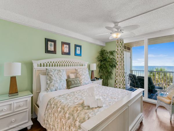 Completely Remodeled Vacation Condo Three Bedroom Gulf Front