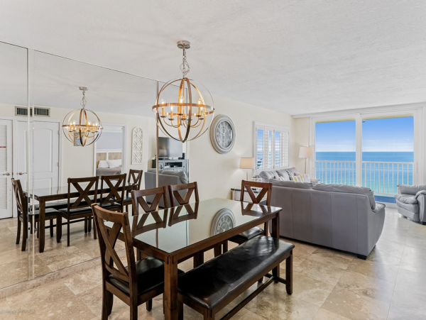 Three bedroom Modern Gulf Front Vacation Condo