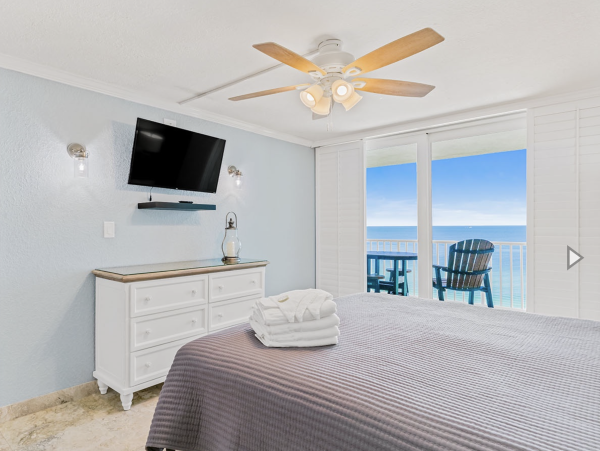 Three bedroom Modern Gulf Front Vacation Condo