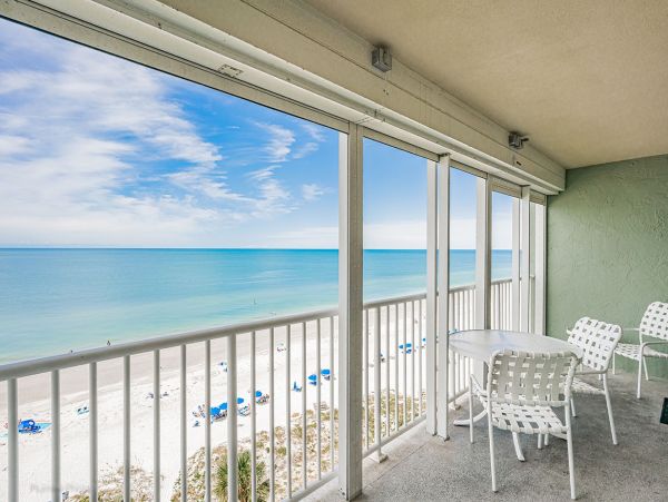 Indian Shores Gulf Front Three Bedroom Vacation Condo