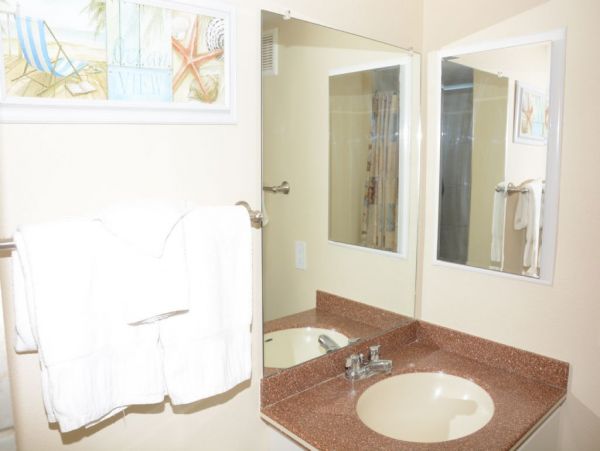 Indian Rocks Indian Shores Condo 983771