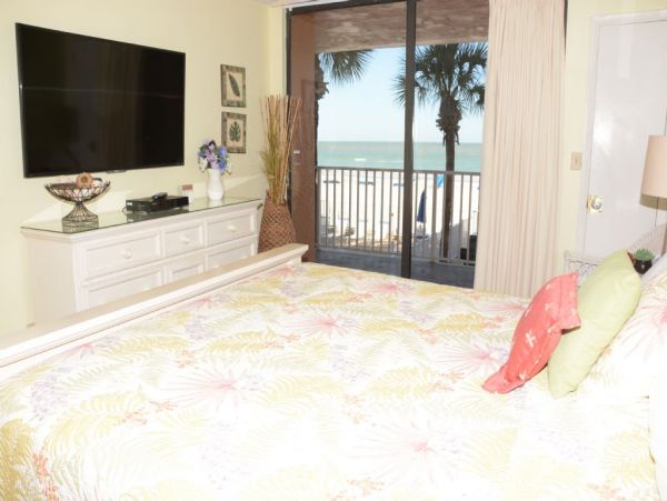 Indian Rocks Indian Shores Condo 983773