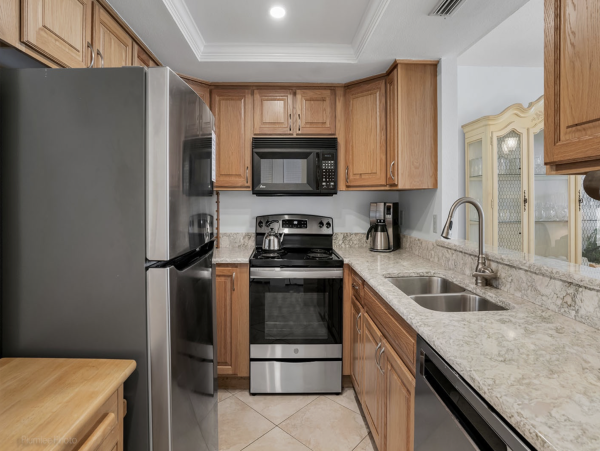 Direct Gulf Front Three Bedroom Indian Shores