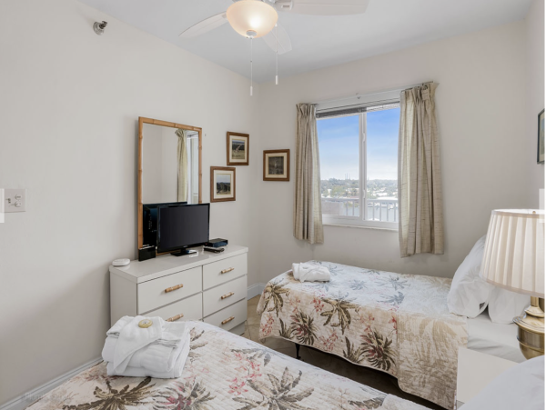 Direct Gulf Front Three Bedroom Indian Shores