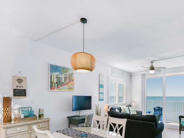 Three Bedroom Luxury Ocean Front Vacation Condo luxury