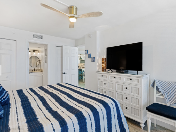 Three Bedroom Luxury Ocean Front Vacation Condo luxury