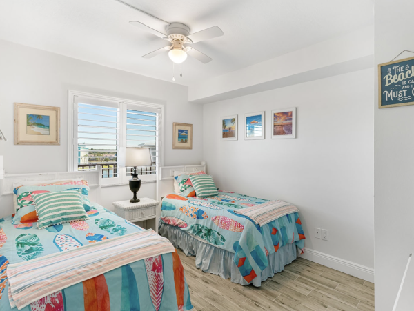Three Bedroom Luxury Ocean Front Vacation Condo luxury