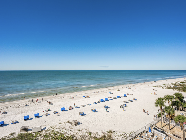 Three Bedroom Luxury Ocean Front Vacation Condo luxury