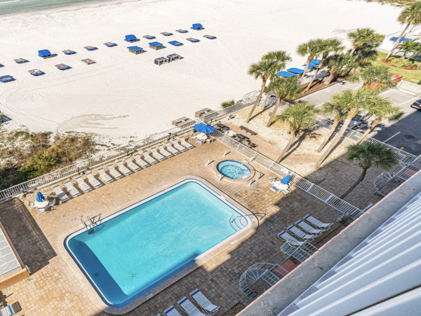 Lovely Vacation Getaway with Full Ocean Views