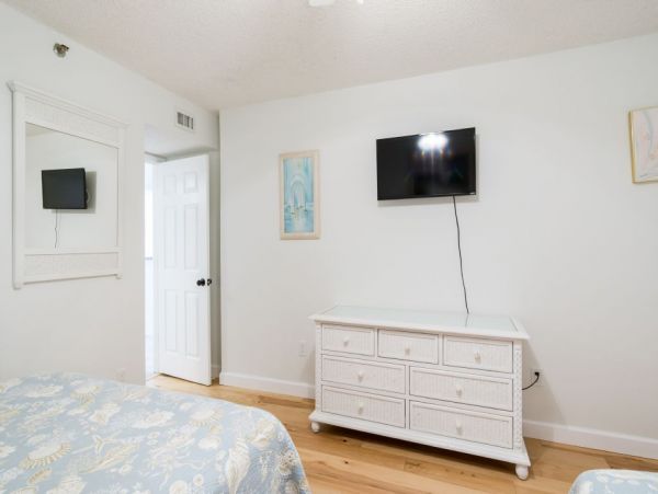 Indian Shores Ai Condo 983796