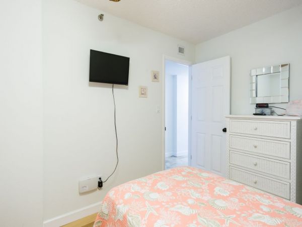 Indian Shores Ai Condo 983796