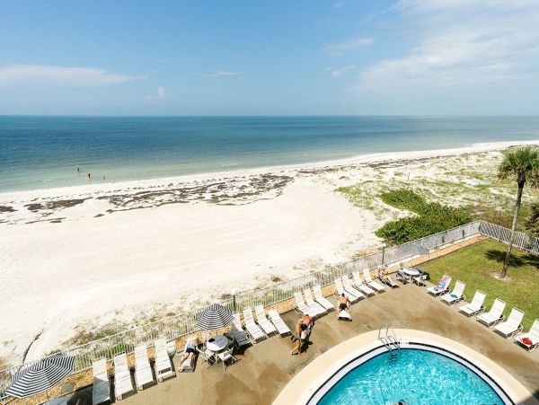 Lovely 3 Bedroom Vacation Condo with Full Ocean View