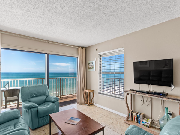 Gulf-Front Penthouse - 3 Bedroom Corner Unit with Sweeping Views