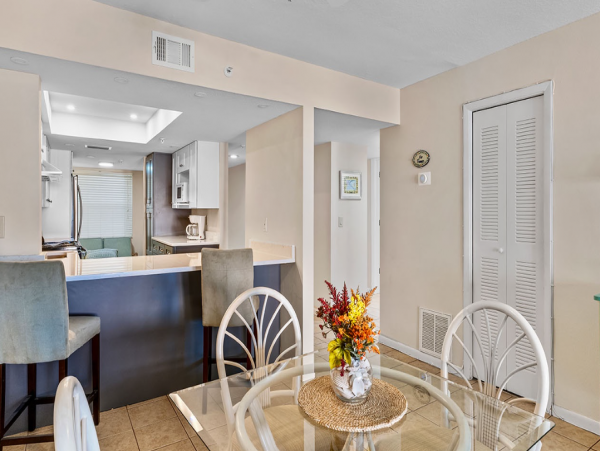 Lovely Two Bedroom Vacation Getaway in Indian Rocks Beach