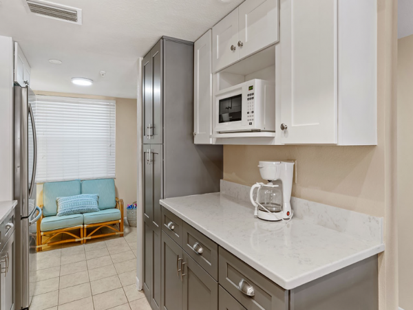 Lovely Two Bedroom Vacation Getaway in Indian Rocks Beach
